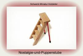 Schwenk Puppenzubeh�r, Miniatur Holz Leiter ca. 9,5 x 3,5 cm - Bild vergr��ern 