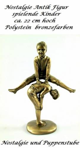 Nostalgie Antik Deko Figur spielende Kinder 22 cm hoch Polystein bronzefarben, Nr. 975 - Bild vergr��ern 